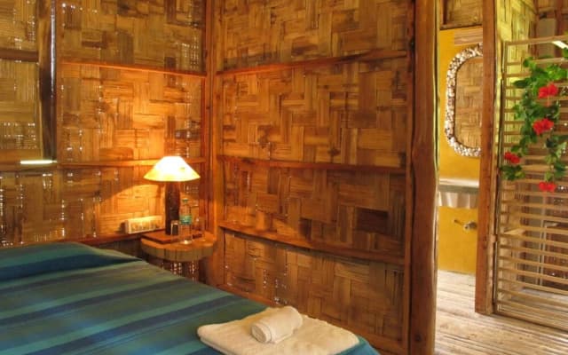 The Flying Elephant Resort-Havelock Island