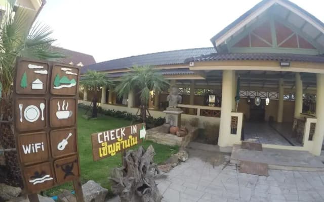 Mamaungpaa Hillside Resort