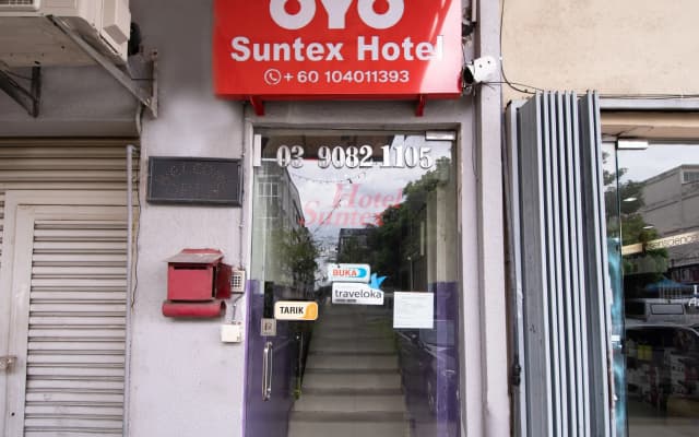 OYO 90118 Suntex Hotel