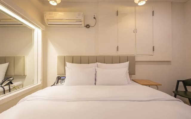 Cheonan Honeymoon Motel