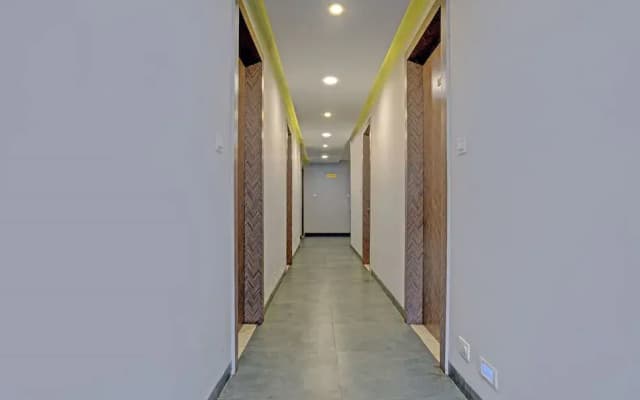 Treebo Shiv Chhaya