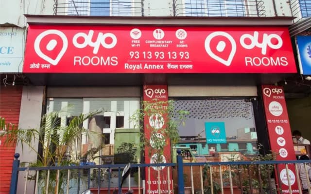 OYO 328 Hotel Royal Grand