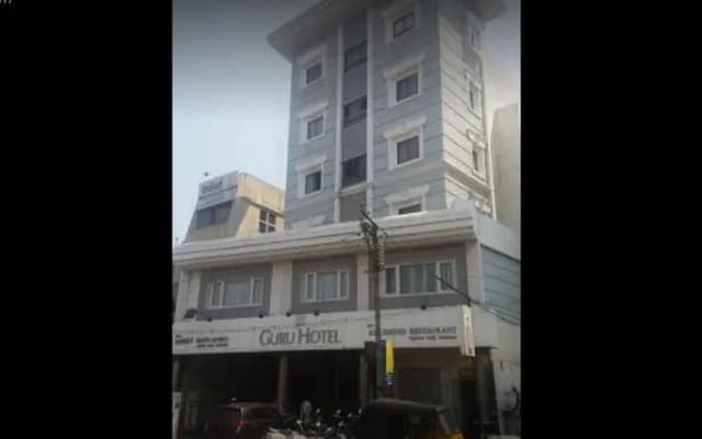 Guru Hotel