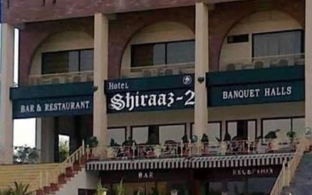 Hotel Shiraaz 2