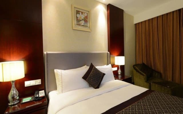 Zhoushan Haizhongzhou International Hotel