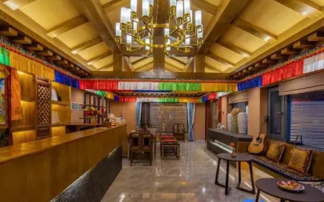 Dream by the Lakeside · Hillside Lakeview Boutique Stay