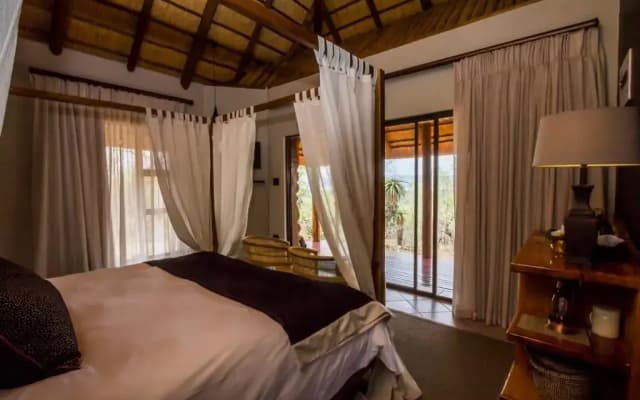 Mpeti Lodge