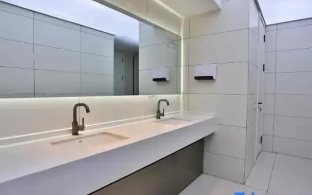Yanji Mickey Hotel
