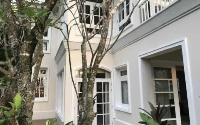 Baan Dhewaran Beachfront Villa