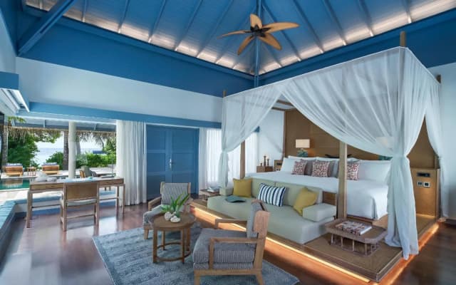 The Halcyon Private Isles Maldives, Autograph Collection