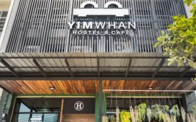 Yimwhan Hostel &Cafe