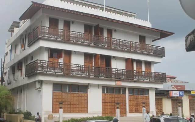 Stonetown View Inn