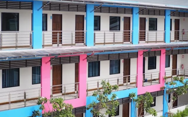 Waritthon Residence
