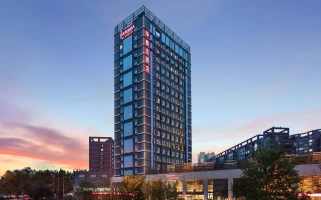 Ramada by Wyndham Xi'an Long march