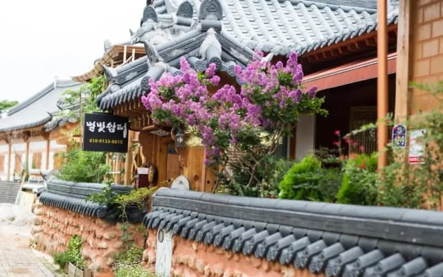 Star Rest Hanok