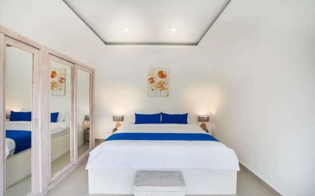 Holyfat Villa