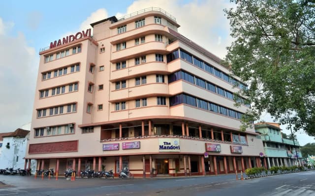 Hotel Mandovi