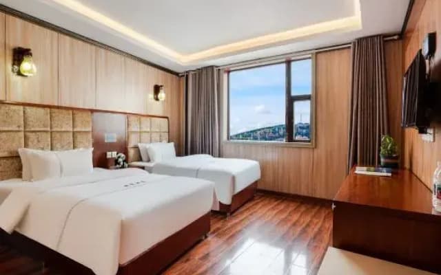 Hyatt Regency Jorgay
