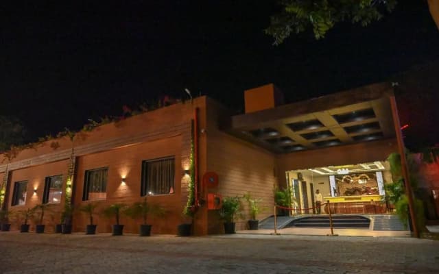 Md Farms And Resorts
