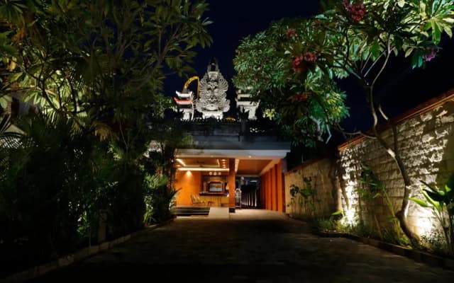 Adi Dharma Hotel Legian