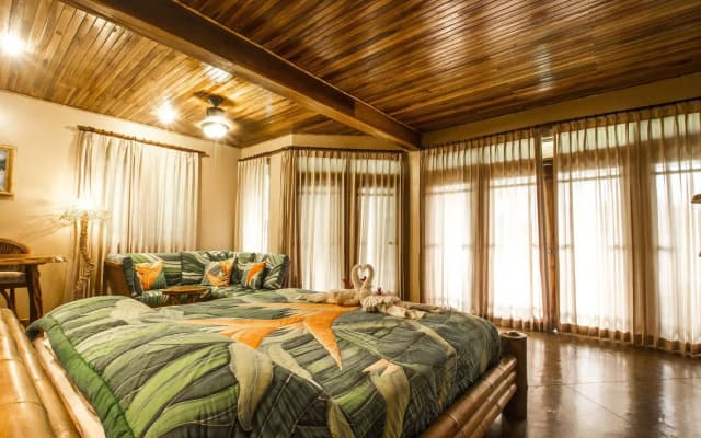 Lost Iguana Resort and Spa