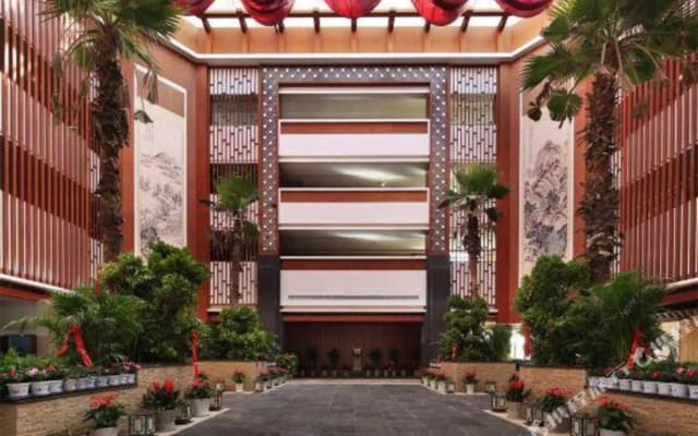 Sanlifan Hotspring Resort Hotel