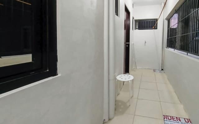 Manzil Anilao B&B Superior Bedroom U3