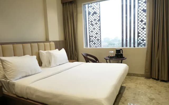 Mansa Club And Resort