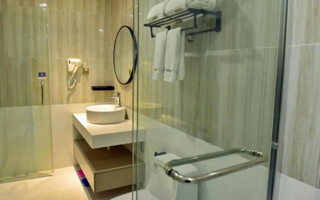 Shankee Hotel (Daye North Station)