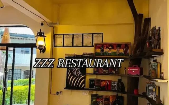 ZZZ Hostel & Restaurant