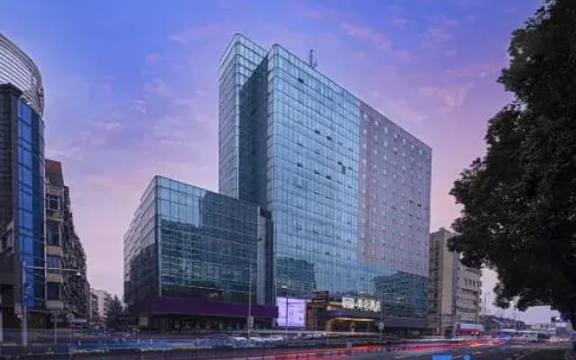 Madison Hotel Ningbo Tianyi Square Xinyuan