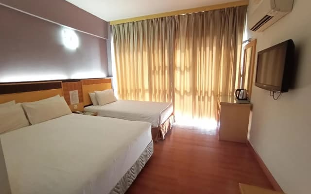 Houz Inn