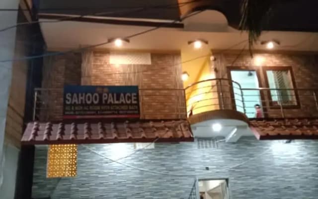Goroomgo Sahoo Palace Puri