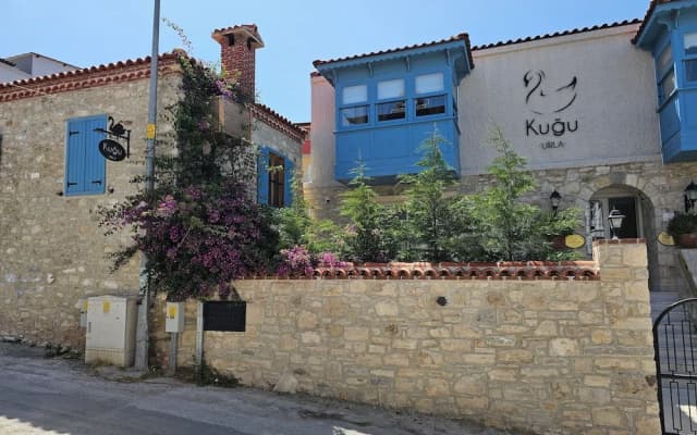 Kugu Urla