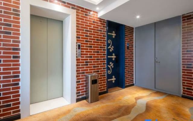 Qieman Theme Hotel (Shangqiu Railway Station Normal College)