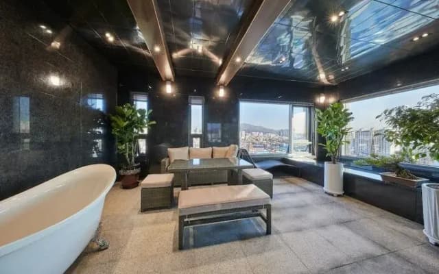Gwangju H1 Hotel