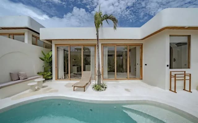 Villa Rheia Pererenan