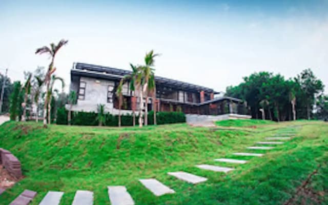 Sangklakiri Resort