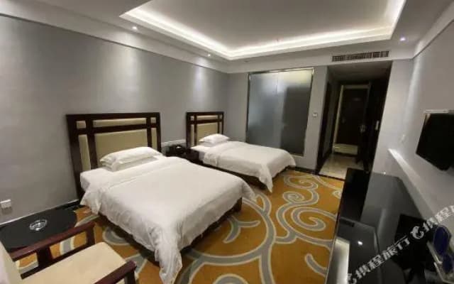 Yangchun Haiyue Bay Business Hotel