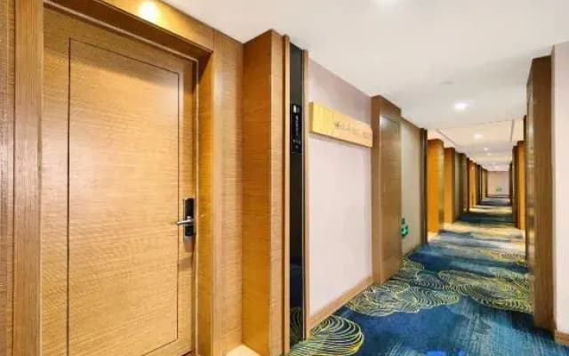 Manzhou International Hotel