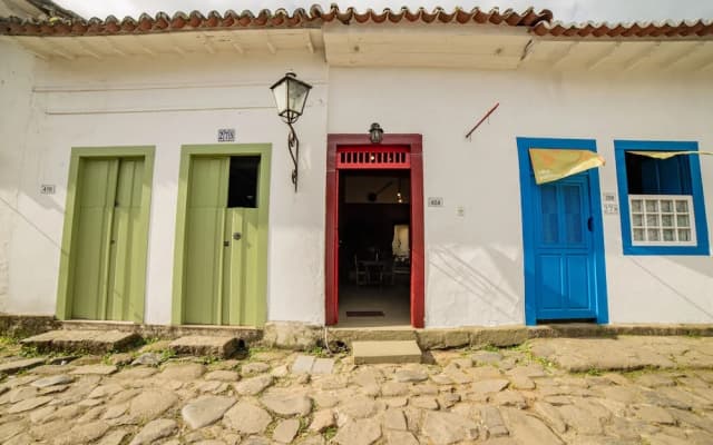 Ferraria Guest House