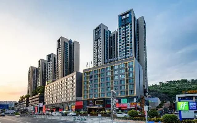 Jinjiang ZMAX Manxi Hotel (Guiyang Century Jinyuan Shopping Center Baihua Avenue Subway Station)