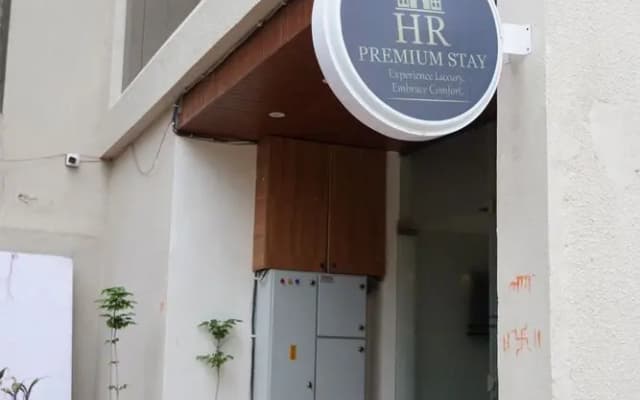 HR Premium Stay