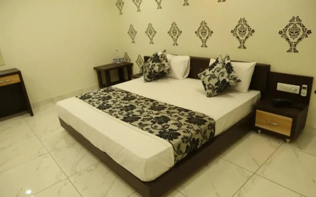 Hotel ShriRam Residency