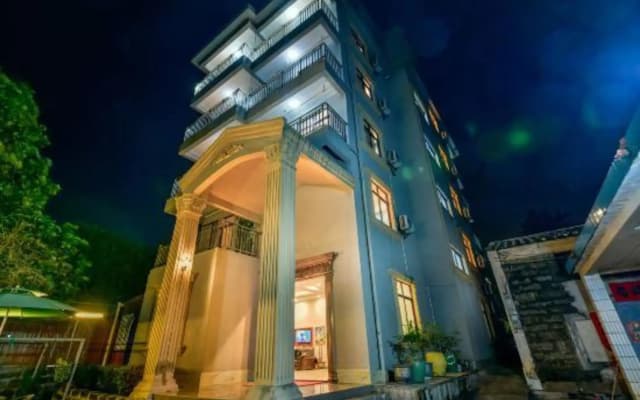 520 Fashion Hotel
