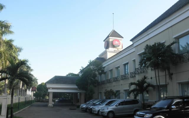 Grand Cikarang Hotel