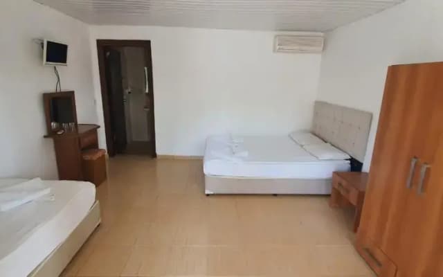 Uğur Beach Hotel