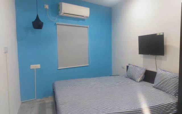 Goroomgo M M Howrah Maidan Home Stay Kolkata