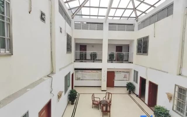 Huatianlong Business Hotel