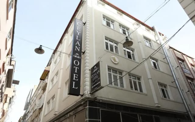 Ceylan Otel